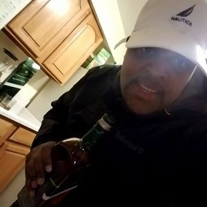 Meet your Posher, Carlos